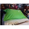Image 1 : GREEN BEANBAG