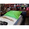 Image 3 : GREEN BEANBAG