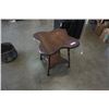 Image 1 : Vintage unique rounded corner table