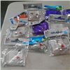 Image 4 : LOT OF CLICKIES REUSABLE HEAT PADS  RETAIL $14.99 EACH