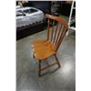 Image 8 : M pewtress - milton swivel stool 1976 with vintage spindel back chair