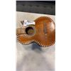 Image 2 : PAINTED 6 STRING GUITAR
