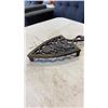 Image 10 : TRAY OF ANTIQUE COLLECTABLES