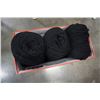 Image 2 : Box of New Zealand wool yarn