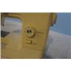 Image 3 : VINTAGE KENMORE 385 SEWING MACHINE