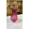 Image 8 : ART GLASS VASE AND DOLPHIN