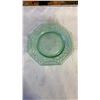 Image 8 : 3 URANIUM GLASS BOWLS