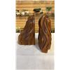 Image 2 : WOOD BOOKENDS, ELEPHANT BOX, BROWNIE CAMERA AND BAROMETER