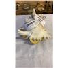 Image 2 : CONCH SHELL TABLE LAMP