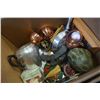 Image 3 : 2 BOXES OF ESTATE COLLECTABLES AND PICTURE FRAMES