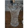 Image 2 : 3 CRYSTAL VASES AND CRYSTAL DECANTER