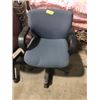 Image 1 : chair