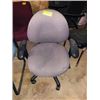 Image 1 : chair
