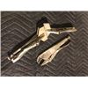 Image 1 : pliers