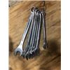 Image 1 : wrenches
