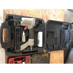air nailer