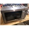 Image 1 : microwave