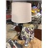 Image 1 : two lamps