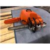 Image 1 : chain saw