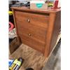 Image 1 : night stand