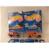 Image 3 : Hot Wheels Range and Land Rovers