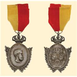 Medal - CUBA - CUBAN VOLOUNTEERS MEDAL