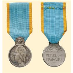 Medal - FRANCE - PHYSICAL EDUCATION MEDAL