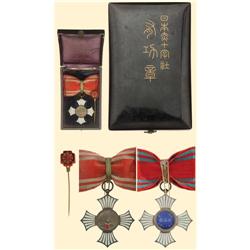 Medal - JAPAN - RED CROSS ORDER OF MERIT