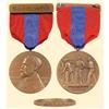 Image 1 : Medal USA NAMED SAMPSON MEDAL FOR USS HARVARD SAILOR
