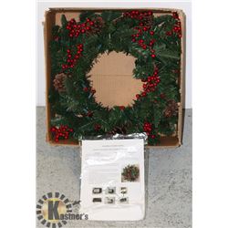 NEW HOLIDAY  MEMORIES PRE LIT BERRY WREATH