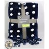 Image 1 : NEW 50 X 60 BLANKET