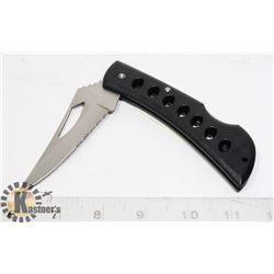 FOLDING KNIFE W/BLACK HANDLE - 4 "