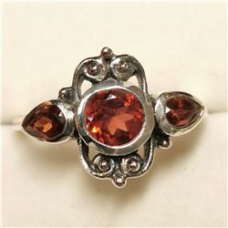 SILVER GARNET  RING (~WEIGHT 3.5G)