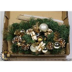 CHRISTMAS CANDLE HOLDER