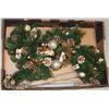 Image 1 : CHRISTMAS CANDLE HOLDER CENTERPIECE