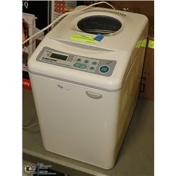 BLACK & DECKER BREADMAKER