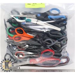 BAG OF SCISSORS