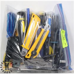 BAG OF HAND TOOLS