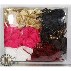 CONTAINER OF DECORATIVE HAIR CLIPS