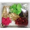 Image 1 : CONTAINER OF DECORATIVE HAIR CLIPS