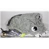 Image 1 : CHILDS SNUGGLE BAG - SHARK