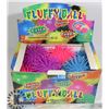 Image 1 : RETAIL DISPLAY OF FLUFFY BALLS TOYS