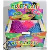 Image 1 : RETAIL DISPLAY OF FLUFFY BALLS TOYS