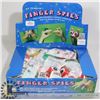 Image 1 : RETAIL DISPLAY OF FINGER SPIES TOYS