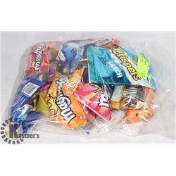 24PCS OF ASSORTED CHOCOLATE, GUMS AND CANDY