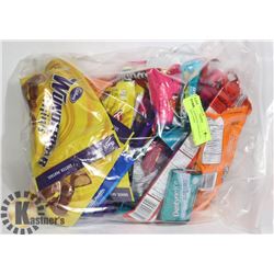 24PCS OF ASSORTED CHOCOLATE, GUMS AND CANDY