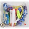 Image 1 : 24PCS OF ASSORTED CHOCOLATE, GUMS AND CANDY