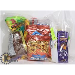 24PCS OF ASSORTED CHOCOLATE, GUMS AND CANDY