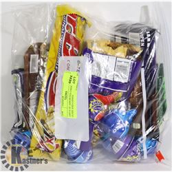 24PCS OF ASSORTED CHOCOLATE, GUMS AND CANDY