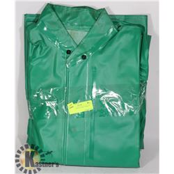 2 GREEN RAINCOATS & 1 PAIR OF PANTS